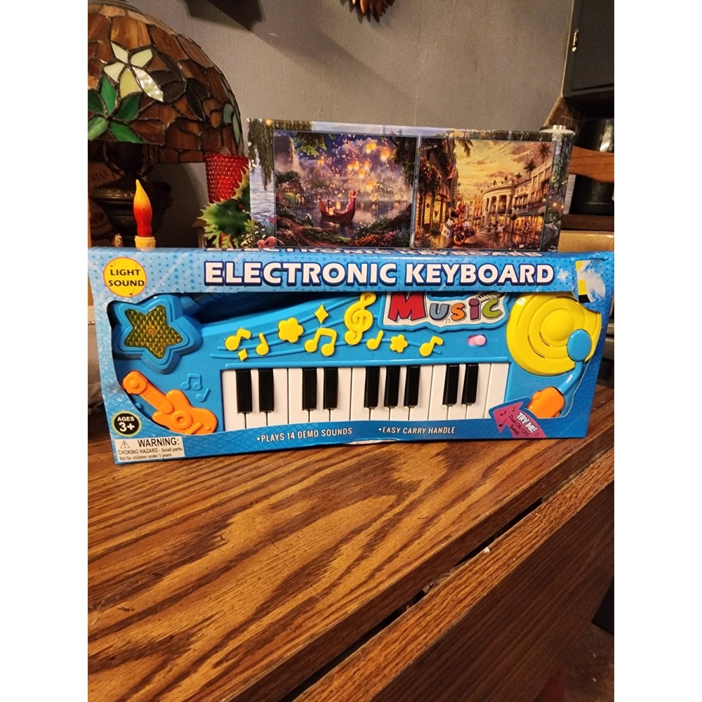 New Kids Electronic Musical Keyboard W/ Handle, Battery Operated, 14‎ Demo Songs